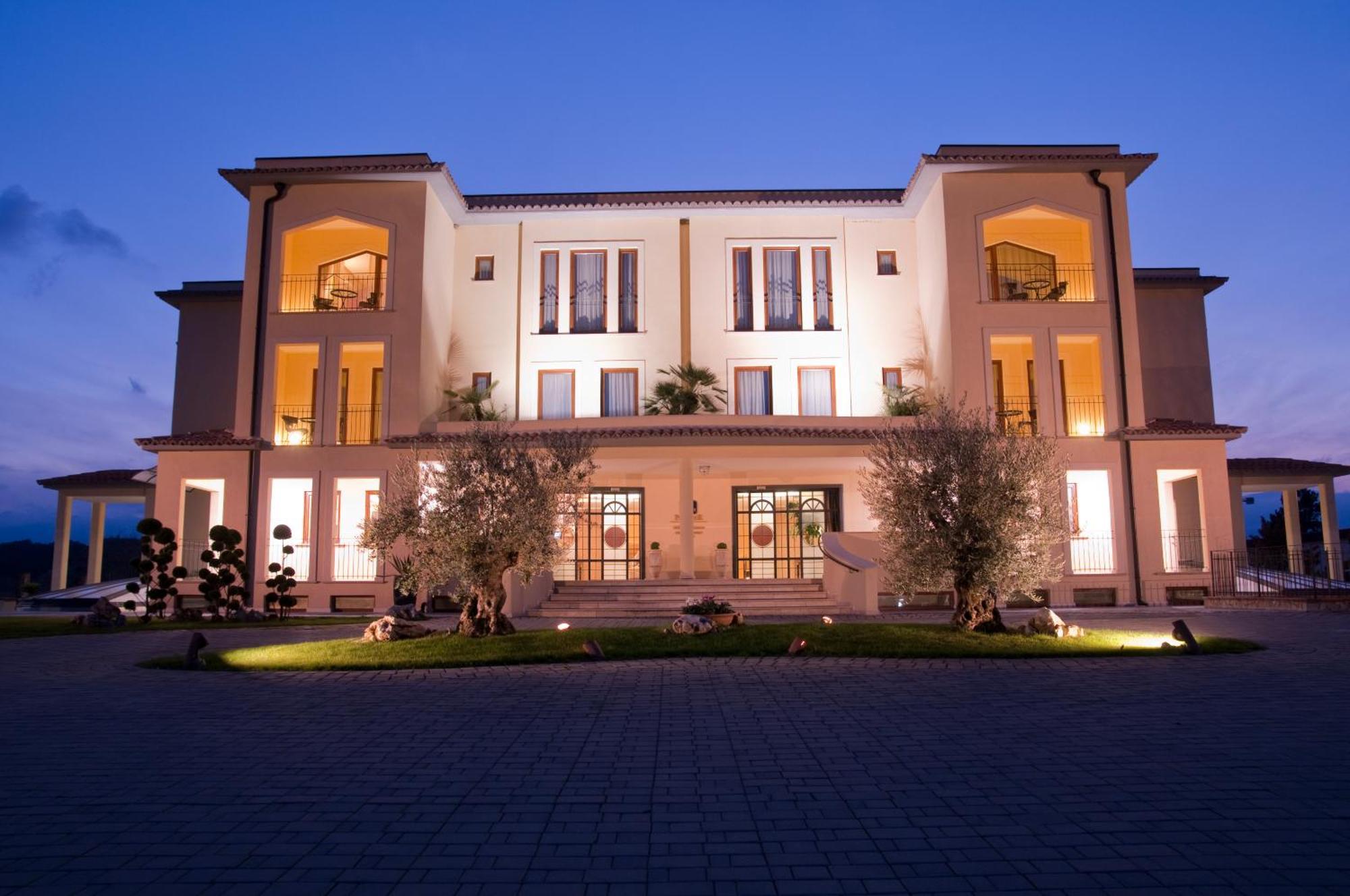 Best Western Premier Villa Fabiano Palace Hotel Ренде Екстериор снимка